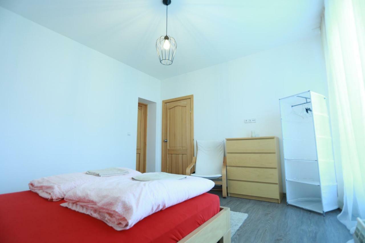 Sentis Hotel Ужгород Екстериор снимка